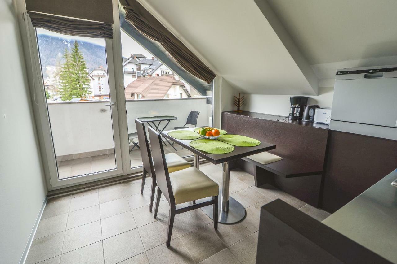 Klass 210 Kranjska Gora Esterno foto